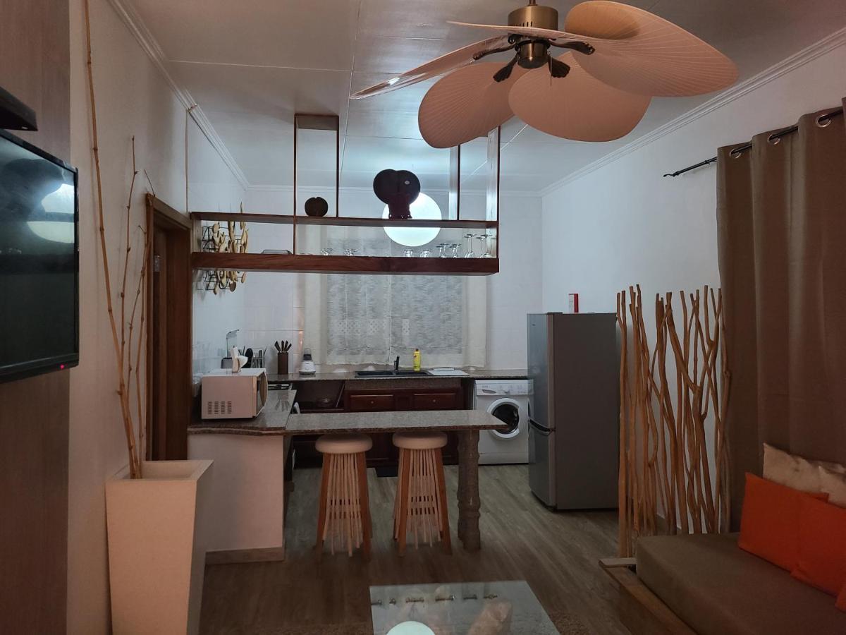 4 Etoile Villas Anse Volbert Village Eksteriør billede